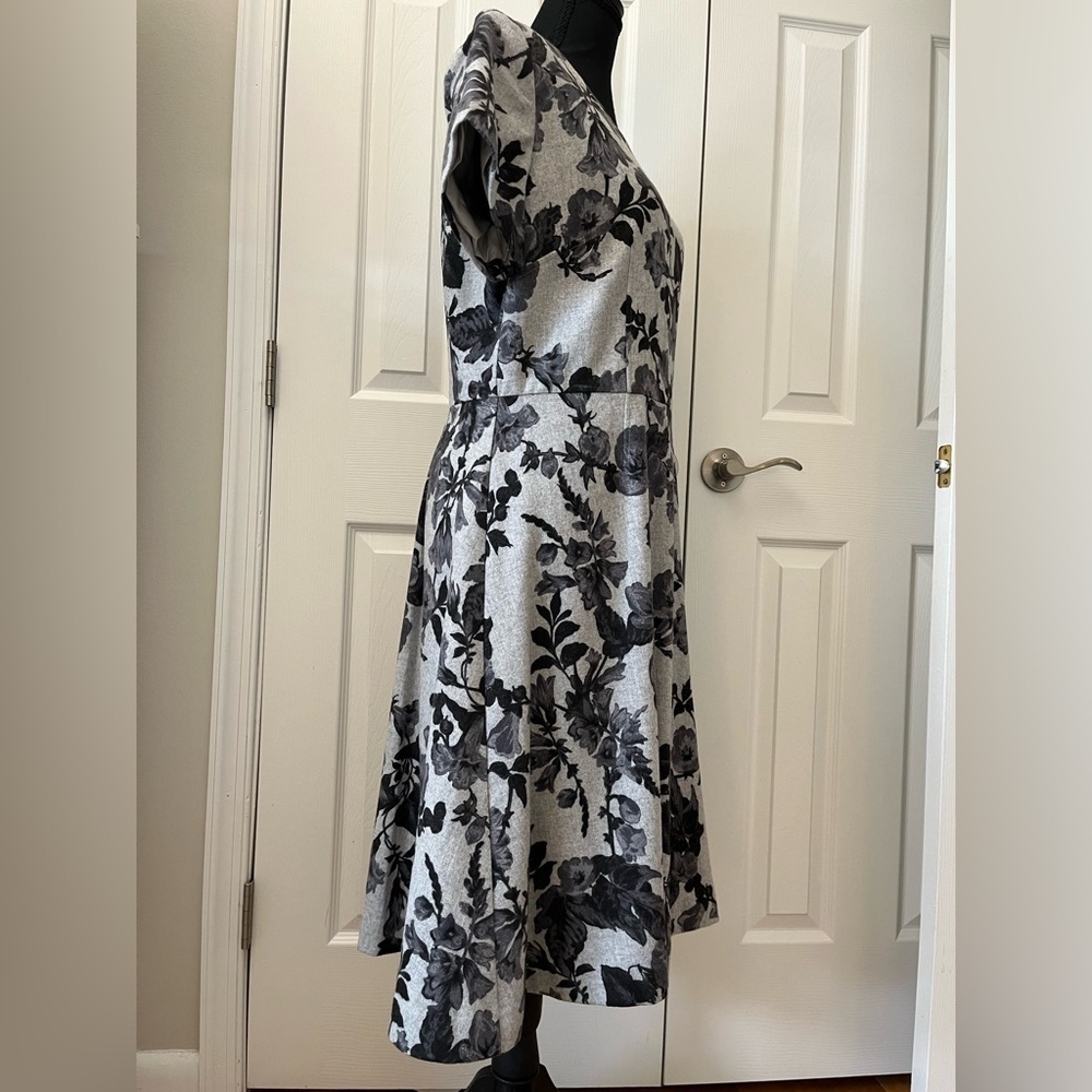Talbots Black Floral Wool Blend Dress Size 8 - Picture 2 of 13